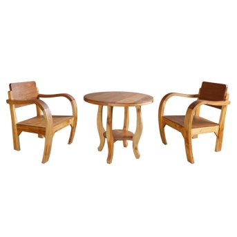 Coffee Table with 2 Chairs